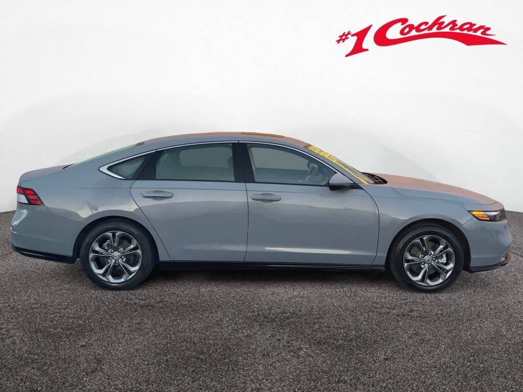 Used 2024 Honda Accord EX-L image 27