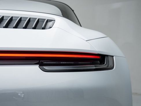 Used 2024 Porsche 911 Targa 4S image 39