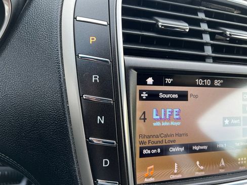 Used 2019 Lincoln Nautilus Select AWD/4WD image 43