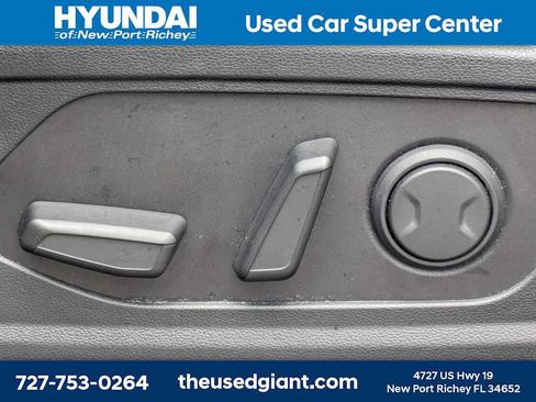 Certified 2022 Hyundai Tucson SEL w/ Cargo Package AWD/4WD image 24