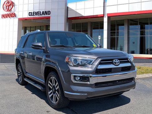Used 2023 Toyota 4Runner Limited AWD/4WD image 2