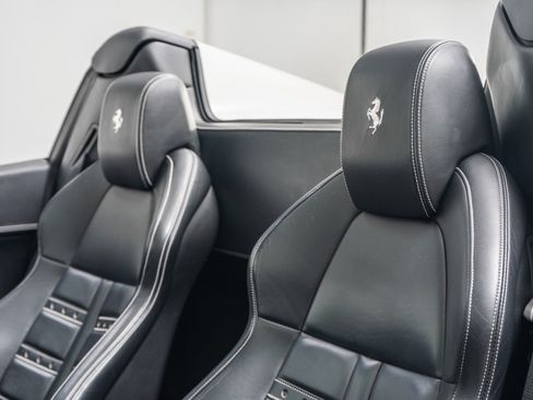 Used 2015 Ferrari 458 Spider RWD image 26
