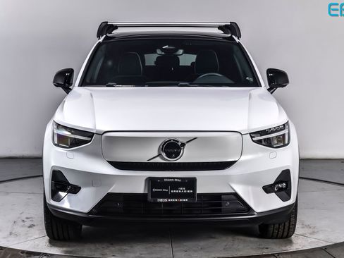 Used 2023 Volvo C40 P8 Recharge Ultimate AWD/4WD image 8