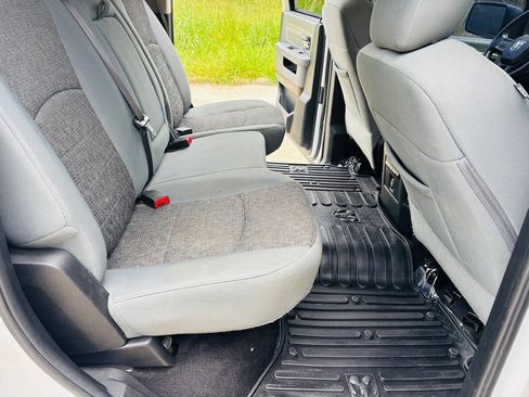 Used 2017 RAM 1500 Lone Star RWD image 12