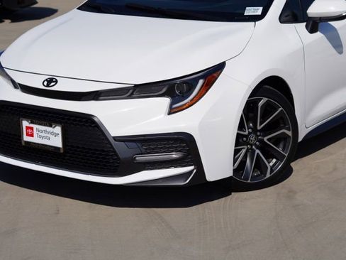 Used 2022 Toyota Corolla SE FWD image 6