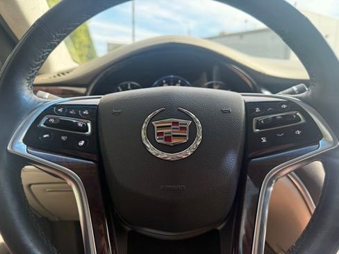 Used 2014 Cadillac XTS Platinum image 17