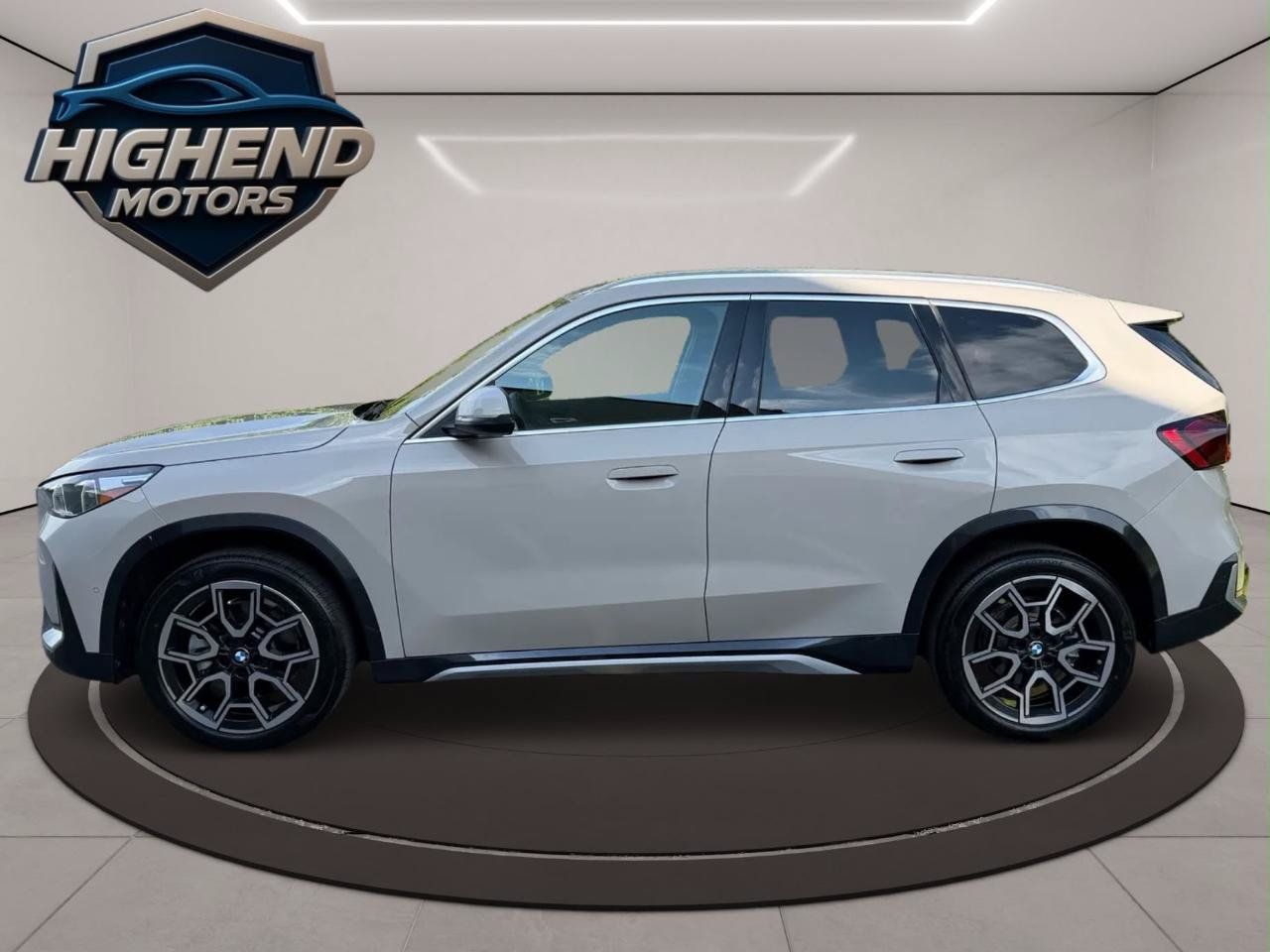Used 2026 BMW X1 xDrive28i w/ Convenience Package AWD/4WD image 3