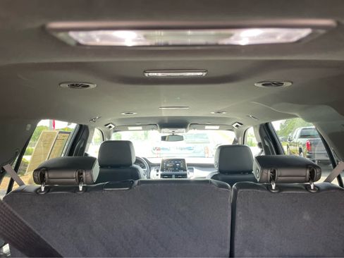 Used 2021 Chevrolet Tahoe Z71 AWD/4WD image 23