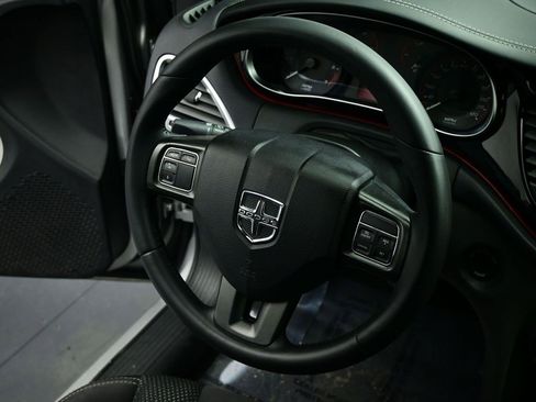 Used 2015 Dodge Dart SXT image 8