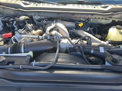 New 2026 Ford F250 Lariat w/ Black Appearance Package image 21