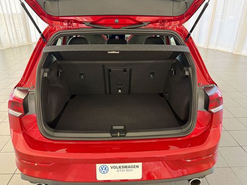 New 2026 Volkswagen Golf SE FWD image 32