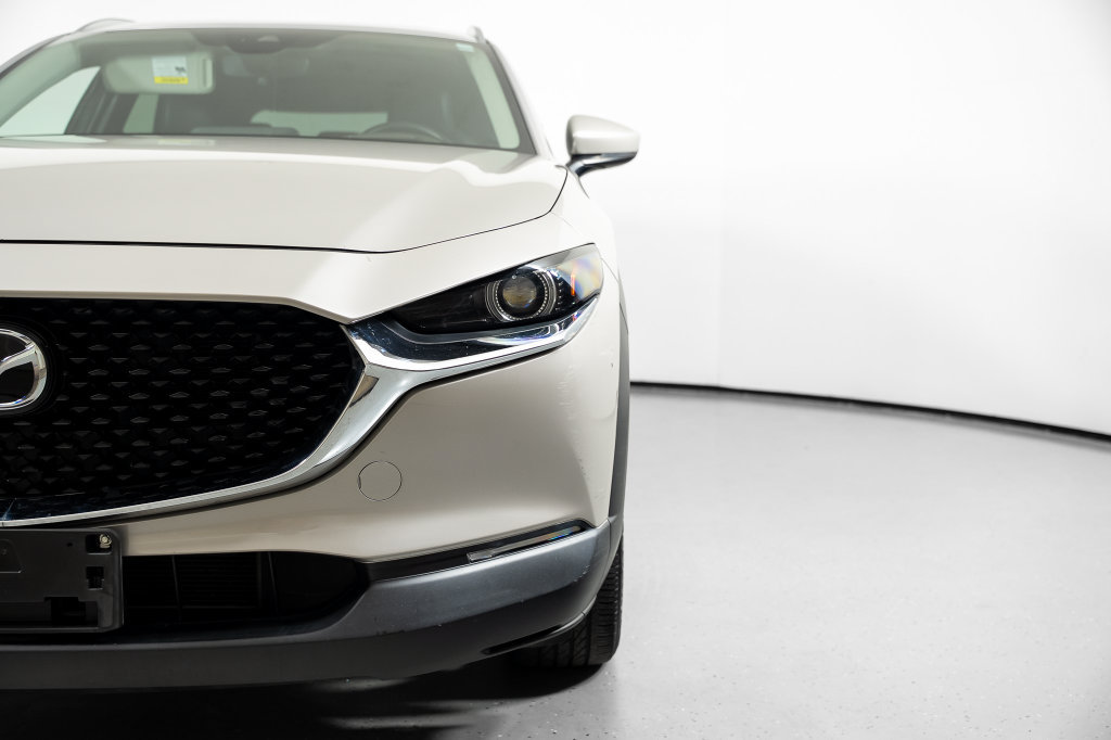 Used 2022 MAZDA CX-30 AWD 2.5 S w/ Premium Package image 17