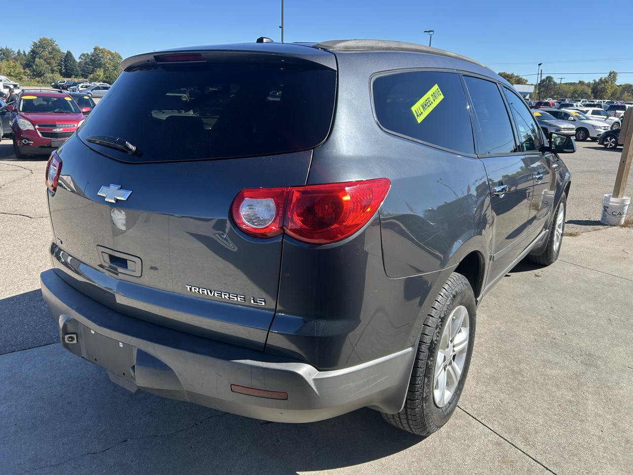 Used 2011 Chevrolet Traverse LS AWD/4WD image 5