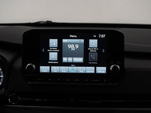 Used 2023 Mitsubishi Outlander SEL image 15