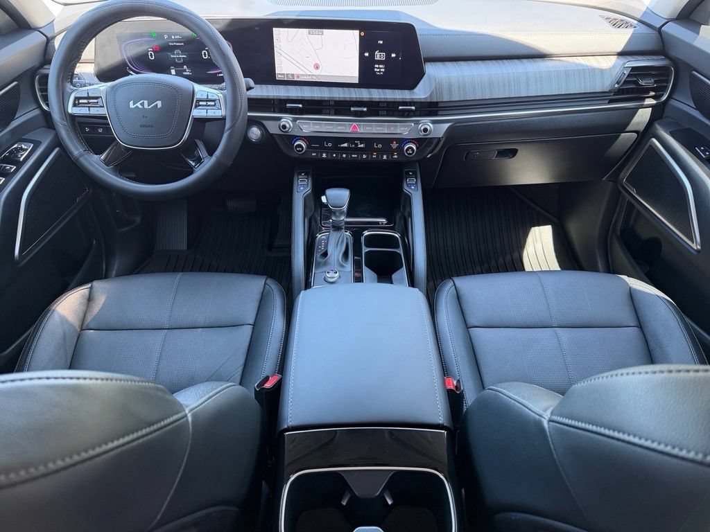 Used 2025 Kia Telluride EX FWD image 19