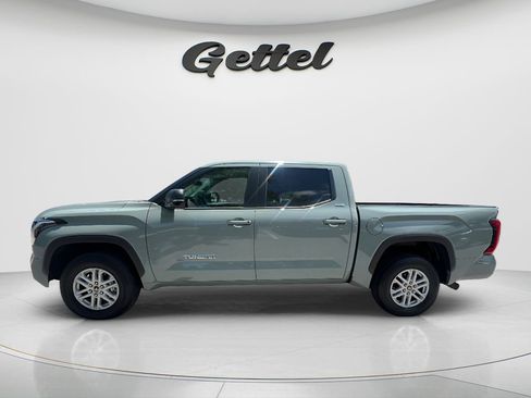 Used 2024 Toyota Tundra SR5 w/ SR5 Premium Package AWD/4WD image 7