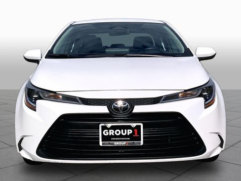 Used 2024 Toyota Corolla LE FWD image 4