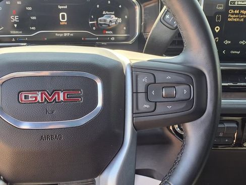 Used 2025 GMC Sierra 1500 SLT AWD/4WD image 7