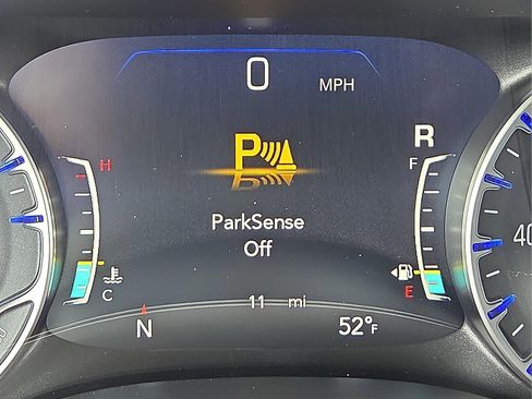 New 2026 Chrysler Pacifica Select w/ S Appearance Package FWD image 23