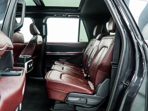 Used 2024 Ford Expedition Max Limited image 41