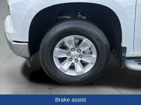 Certified 2025 Chevrolet Silverado 1500 W/T RWD image 28