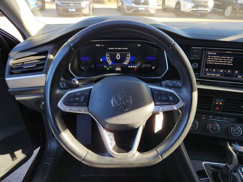 Used 2024 Volkswagen Jetta S image 16