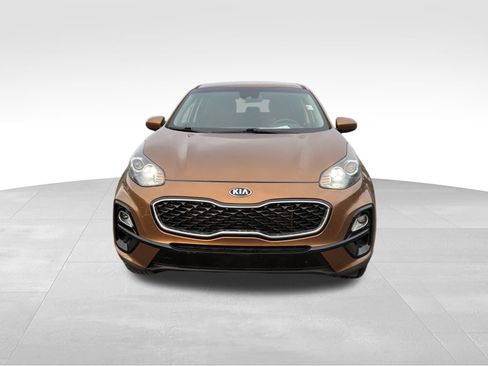 Used 2020 Kia Sportage LX image 2
