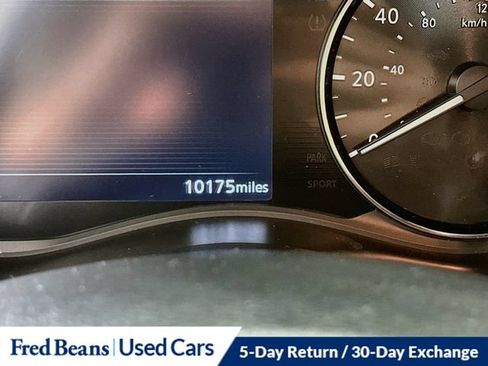 Used 2023 Nissan Kicks SV FWD image 16