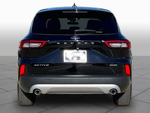 Used 2025 Ford Escape Active AWD/4WD image 8