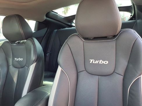 Used 2014 Hyundai Veloster Turbo w/ Turbo Technology Package 04 image 14