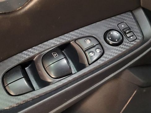 Used 2024 Nissan Sentra SV image 27