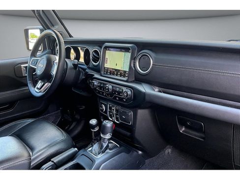 Used 2023 Jeep Wrangler Unlimited Sahara w/ Cold Weather Group AWD/4WD image 47