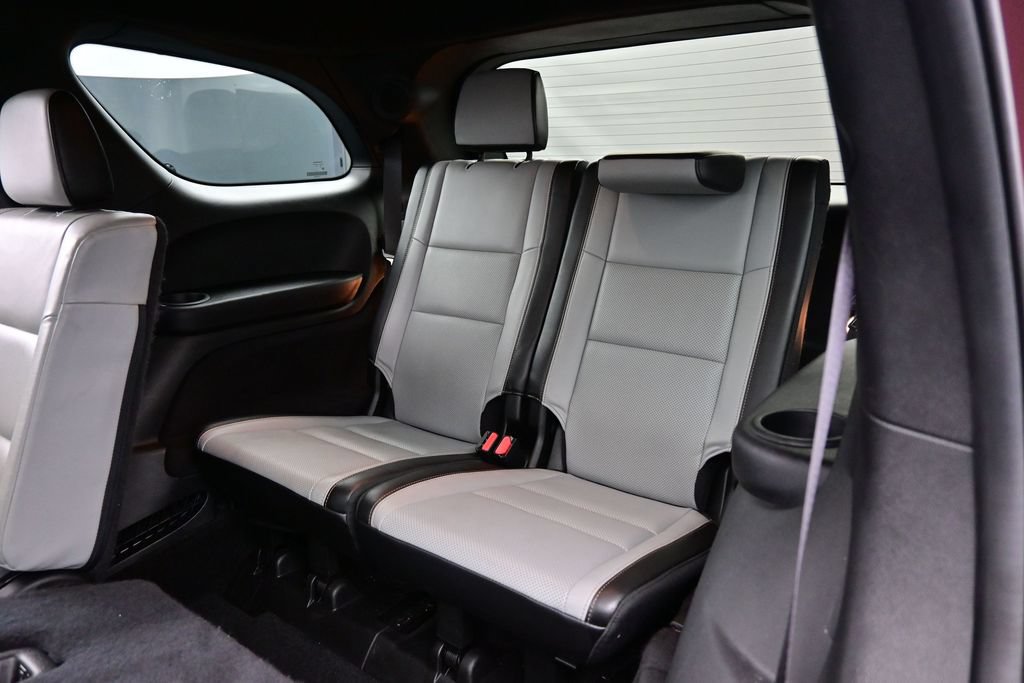 Used 2022 Dodge Durango R/T w/ Tow 'N Go Package AWD/4WD image 25