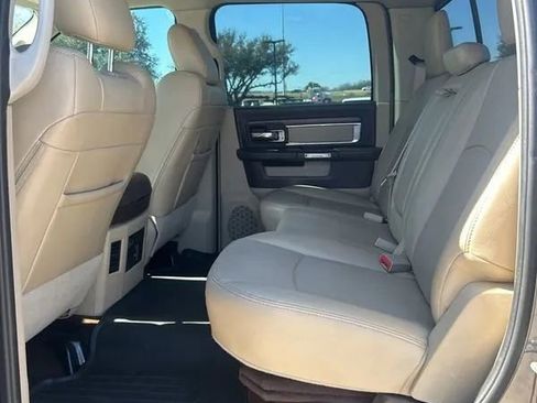 Used 2014 RAM 2500 Laramie w/ Convenience Group image 22