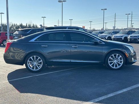 Used 2017 Cadillac XTS Luxury w/ Driver Awareness Package image 4