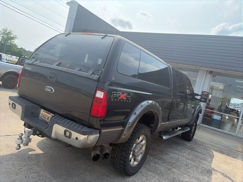 Used 2011 Ford F250 Lariat w/ FX4 Off Road Pkg AWD/4WD image 6