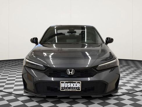 Used 2025 Honda Civic Sport image 3