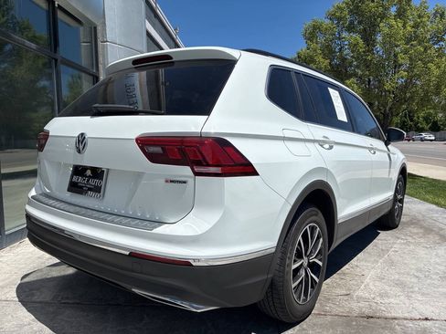 Used 2021 Volkswagen Tiguan SE w/ Panoramic Sunroof Package AWD/4WD image 5