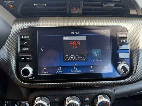 Used 2023 Nissan Kicks SV FWD image 16