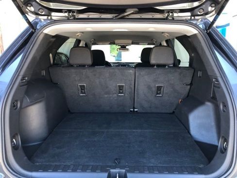 Used 2023 Chevrolet Equinox LT image 17