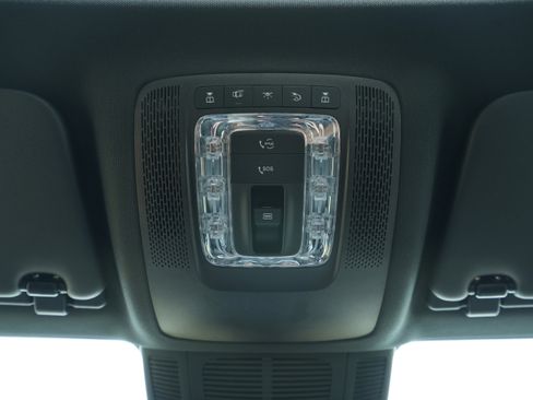 New 2026 Mercedes-Benz GLE 450 4MATIC image 32