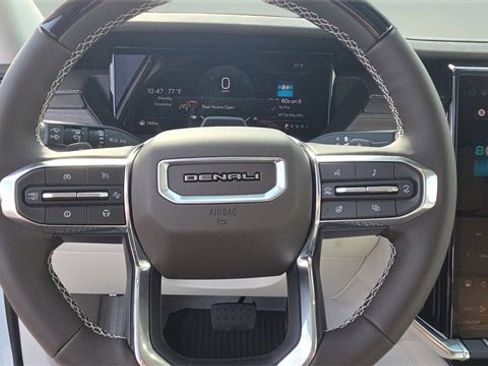 New 2026 GMC Acadia Denali image 11