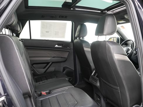 Used 2023 Volkswagen Atlas Cross Sport SEL Premium R-Line AWD/4WD image 15