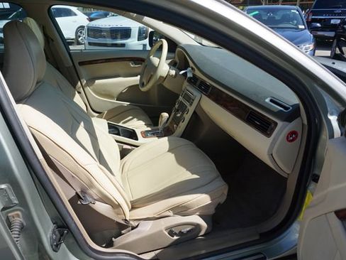 Used 2008 Volvo XC70 3.2 AWD/4WD image 3