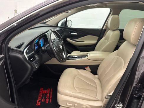Used 2017 Buick Envision Essence AWD/4WD image 17