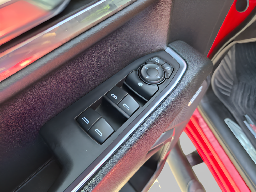 Used 2024 Chevrolet Silverado 1500 LT Trail Boss w/ Convenience Package II AWD/4WD image 23