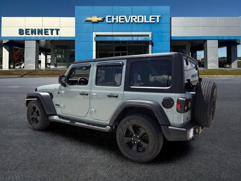 Used 2023 Jeep Wrangler Unlimited Sport AWD/4WD image 5