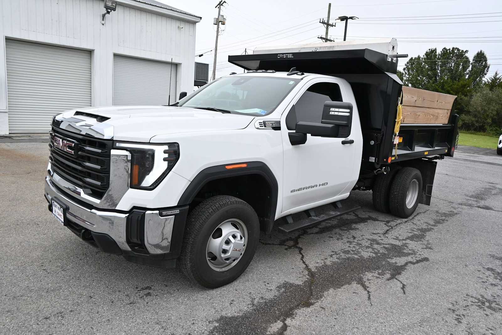 Used 2024 GMC Sierra 3500 Pro w/ Convenience Package AWD/4WD image 12