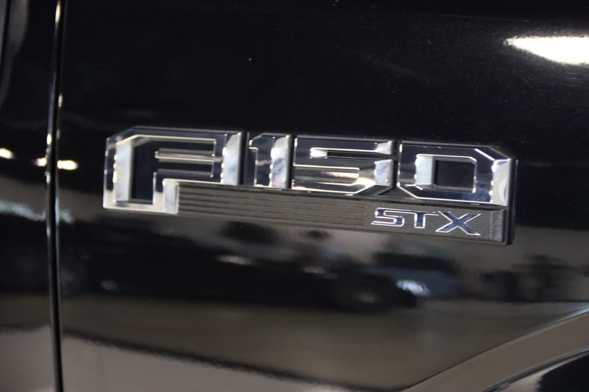 Used 2020 Ford F150 XL w/ Equipment Group 101A Mid AWD/4WD image 17