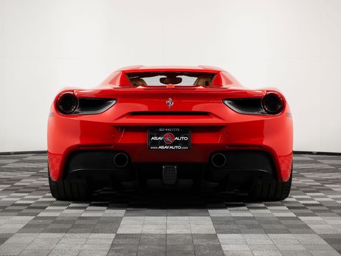 Used 2017 Ferrari 488 Spider RWD image 7